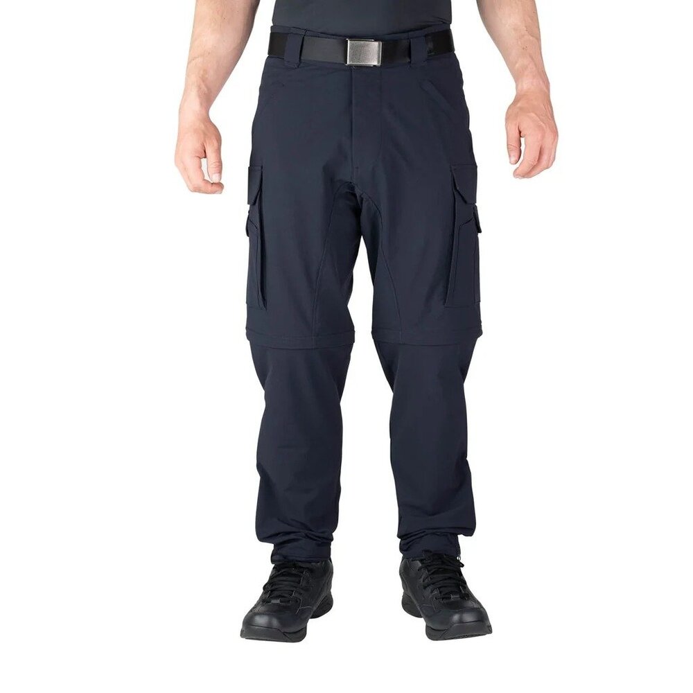 NWT Bellwether Convertible Zip Off Bike Patrol Pants‎ Mens 34 Navy
